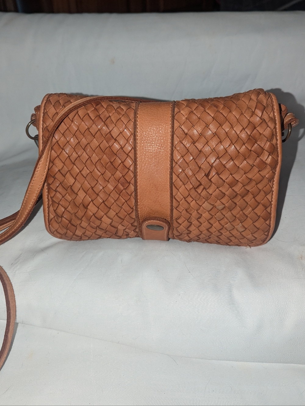 Viola Castellani Woven Italian Leather Crossbody Bag in Tan